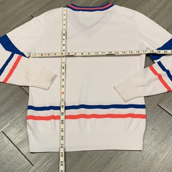 Fila 1990’s Preppy V-Neck Looks by Sleeve White, coral, & blue size XS - Picture 8 of 8